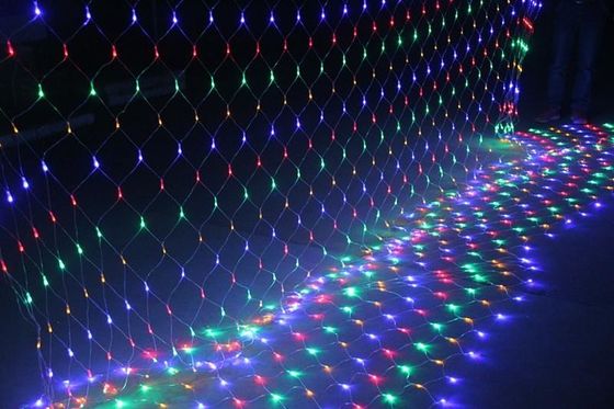 2016 नए डिजाइन 240V क्रिसमस रोशनी एलईडी तारों सजावटी इमारतों के लिए नेट रोशनी